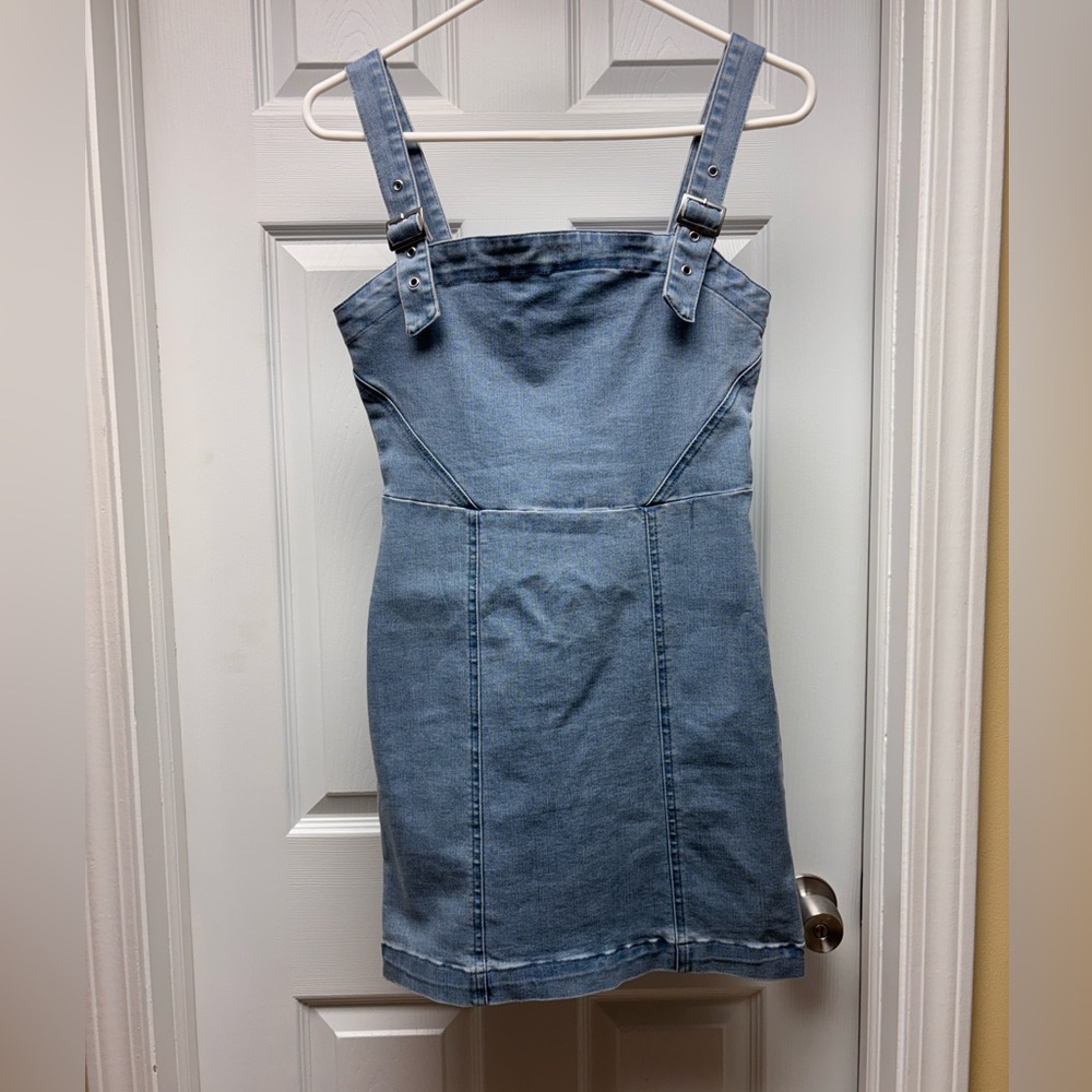 Light Blue Denim Jean Mini Dress – Size Medium